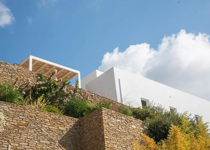 Theros 1 דירה מילופוטאס